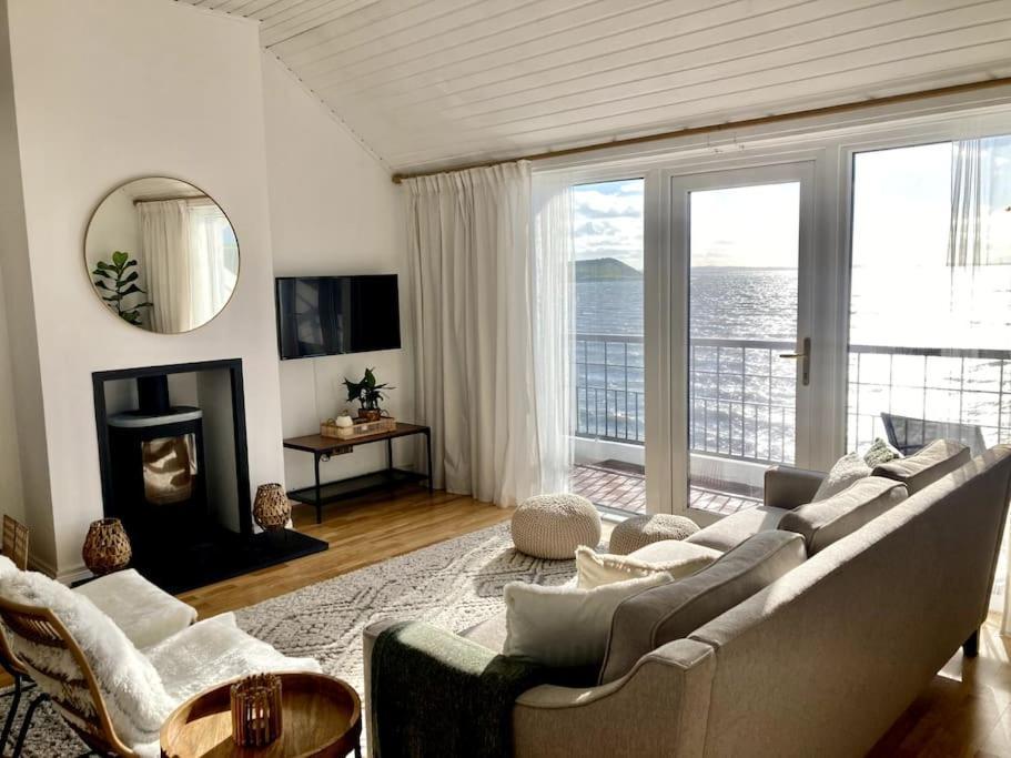 Relax With Spectacular Views And Hot Tub Villa Kircubbin Exterior photo