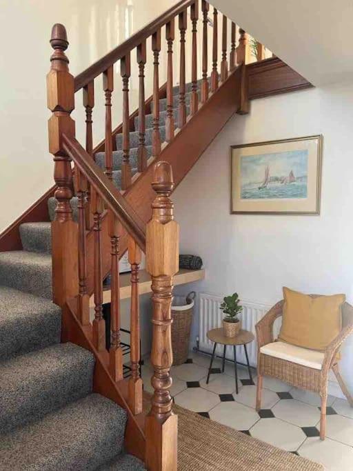 Relax With Spectacular Views And Hot Tub Villa Kircubbin Exterior photo
