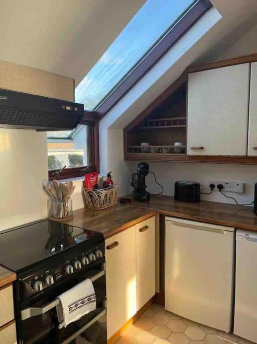Relax With Spectacular Views And Hot Tub Villa Kircubbin Exterior photo